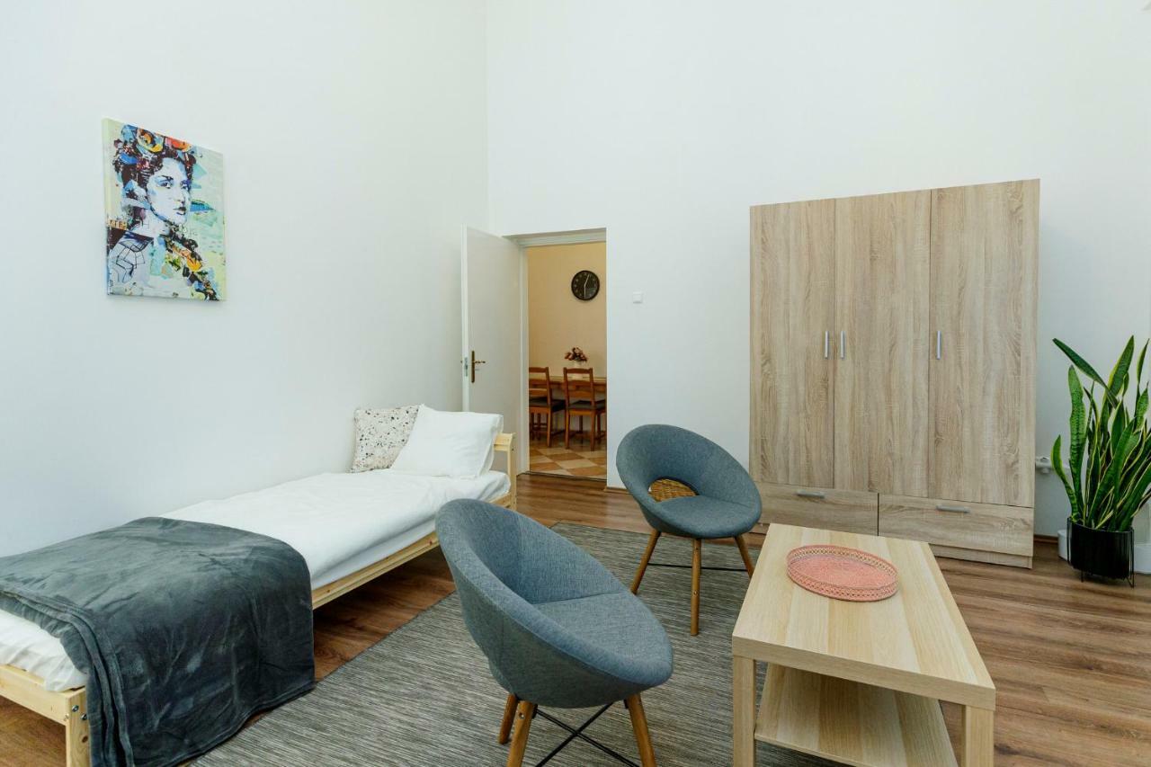Sophie Apartman Eger Esterno foto